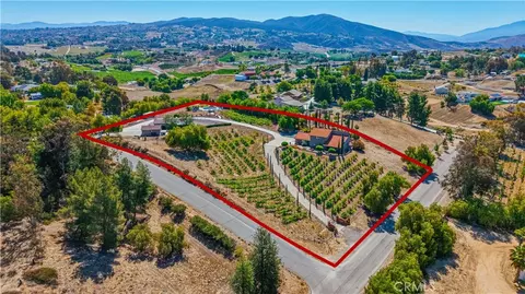 View/Area - 40995 Via Fernando, Temecula, CA 92592 photo 1 of 1