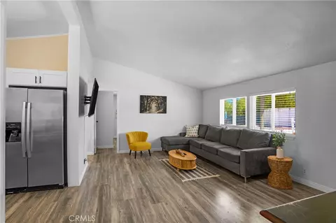 Living - 40995 Via Fernando, Temecula, CA 92592 photo 5 of 5