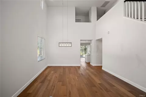 Living - 30840 Point Woods Ct, Temecula, CA 92591 photo 2 of 6