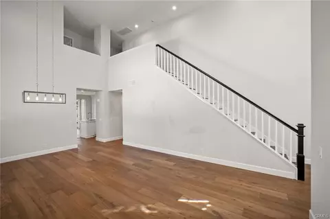 Living - 30840 Point Woods Ct, Temecula, CA 92591 photo 3 of 6