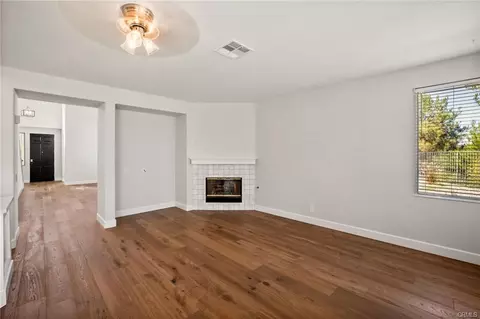 Living - 30840 Point Woods Ct, Temecula, CA 92591 photo 6 of 6