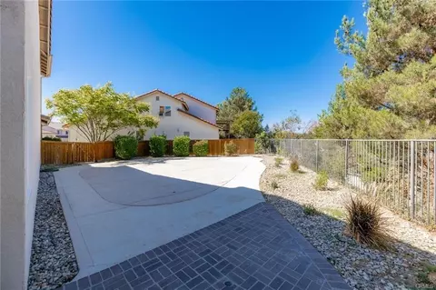 Exterior - 30840 Point Woods Ct, Temecula, CA 92591 photo 7 of 11