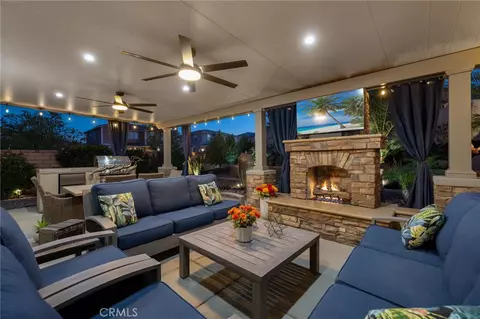 29981 Western Front Dr, Menifee, CA 92584