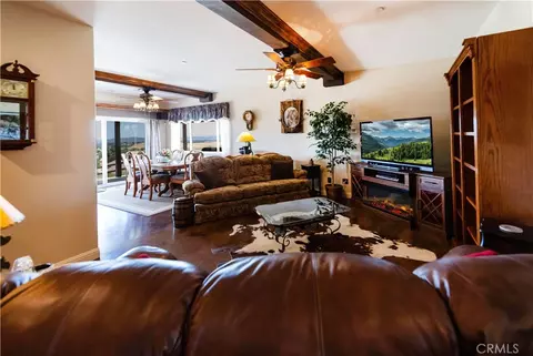 Living - 36431 Summitville, Temecula, CA 92592 photo 2 of 3