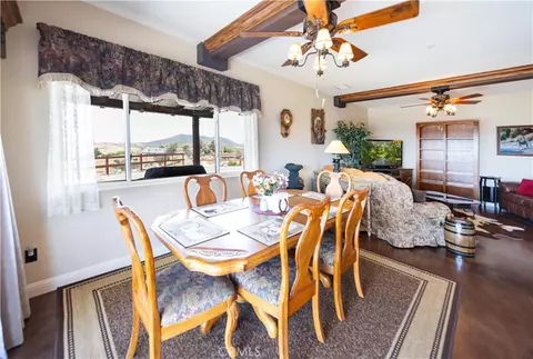 Dining - 36431 Summitville, Temecula, CA 92592 photo 3 of 4