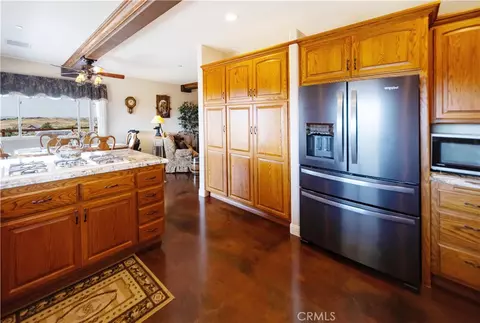Kitchen - 36431 Summitville, Temecula, CA 92592 photo 5 of 8