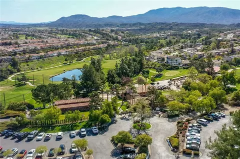 View/Area - 32648 Ritter Ct, Temecula, CA 92592 photo 6 of 11