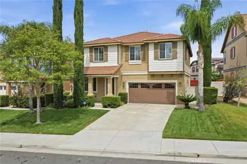Exterior - 32648 Ritter Ct, Temecula, CA 92592 photo 2 of 5