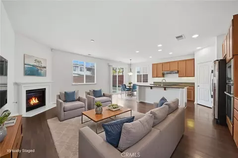 Living - 32648 Ritter Ct, Temecula, CA 92592 photo 3 of 6