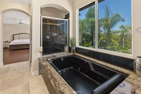 Bath - 30276 Corte Coelho, Temecula, CA 92591 photo 6 of 6