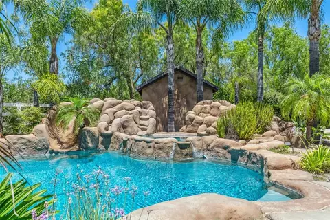 Exterior - 30276 Corte Coelho, Temecula, CA 92591 photo 6 of 18