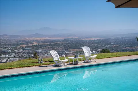 Exterior - 28100 Sycamore Mesa Rd, Temecula, CA 92590 photo 4 of 12