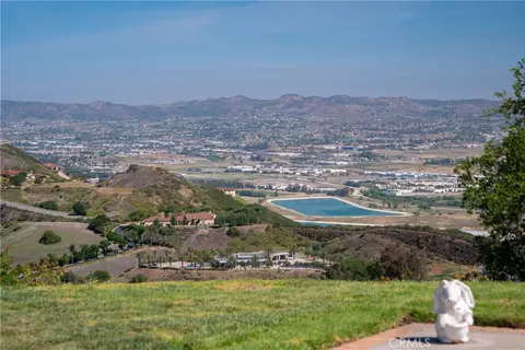 View/Area - 28100 Sycamore Mesa Rd, Temecula, CA 92590 photo 2 of 9