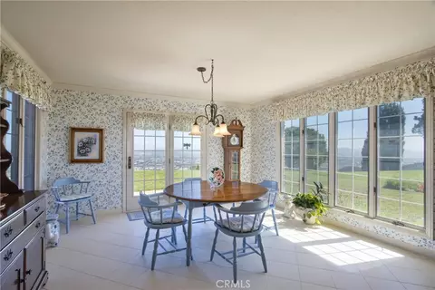 Dining - 28100 Sycamore Mesa Rd, Temecula, CA 92590 photo 2 of 3