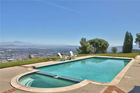 Exterior - 28100 Sycamore Mesa Rd, Temecula, CA 92590 photo 1 of 12