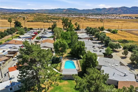 View/Area - 600 Gibbel, Hemet, CA 92543 photo 4 of 4