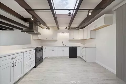 Kitchen - 600 Gibbel, Hemet, CA 92543 photo 2 of 2