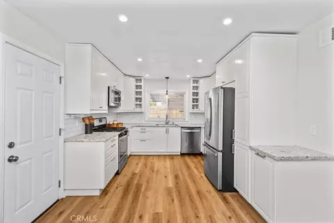Kitchen - 14125 Halper, Poway, CA 92064 photo 3 of 3