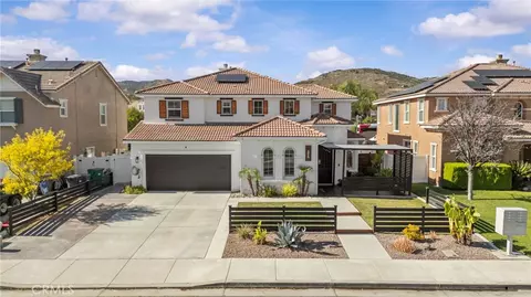 27497 Yellow Wood Way, Murrieta, CA 92562