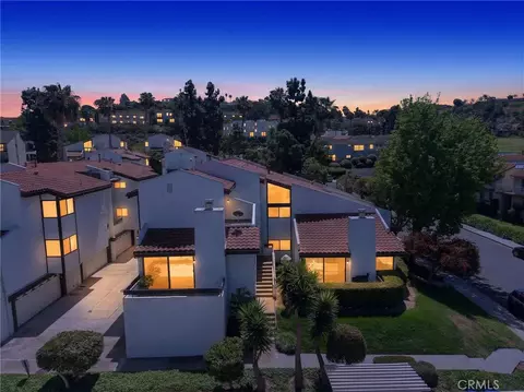7526 Jerez Ct #4, Carlsbad, CA 92009