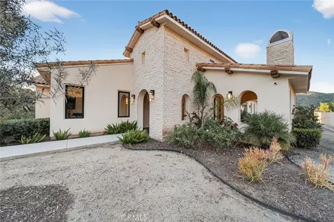 43754 De Luz, Temecula, CA 92590 photo 2