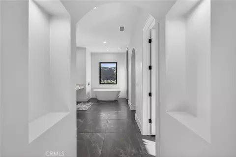 Entry Way - 43754 De Luz, Temecula, CA 92590 photo 10 of 16