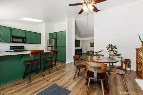 Dining - 5612 Old Rnch, Oceanside, CA 92057 photo 3 of 8