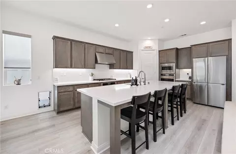 Kitchen - 39481 Chamise, Temecula, CA 92591 photo 3 of 5