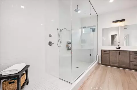Bath - 39481 Chamise, Temecula, CA 92591 photo 1 of 3
