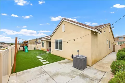 Exterior - 39481 Chamise, Temecula, CA 92591 photo 4 of 6