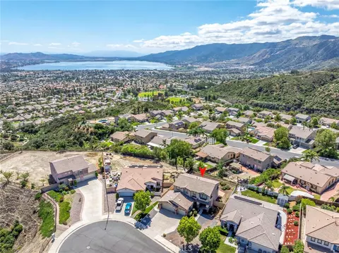 15475 Solstice Ct, Lake Elsinore, CA 92530