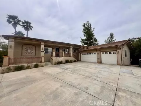 22561 Canyon Lk N, Canyon Lake, CA 92587