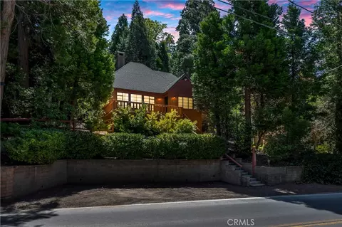 29059 Hook Creek Rd, Cedar Glen, CA 92321