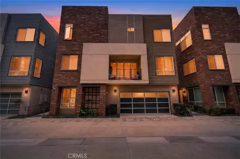 821 Brickyard, Costa Mesa, CA 92627