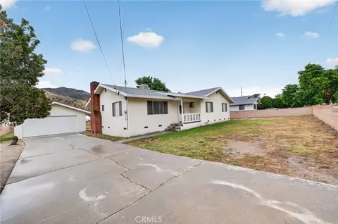 Exterior - 514 E Victory Ave, Banning, CA 92220 photo 1 of 9