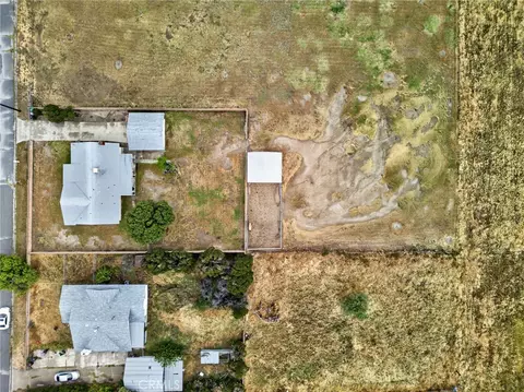 View/Area - 514 E Victory Ave, Banning, CA 92220 photo 15 of 18