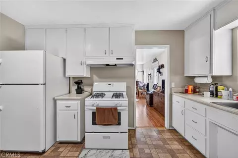 Kitchen - 514 E Victory Ave, Banning, CA 92220 photo 3 of 3