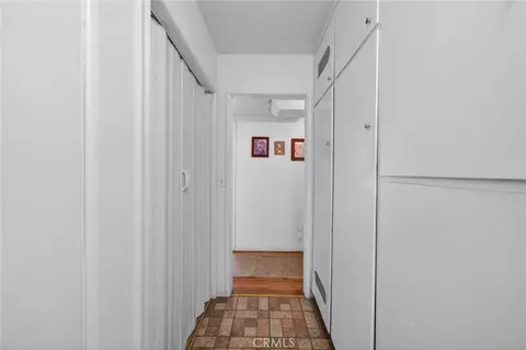 Entry Way - 514 E Victory Ave, Banning, CA 92220 photo 4 of 5
