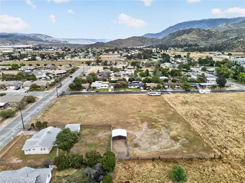View/Area - 514 E Victory Ave, Banning, CA 92220 photo 10 of 18