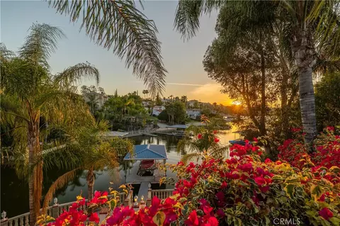 22835 Water View Dr, Canyon Lake, CA 92587