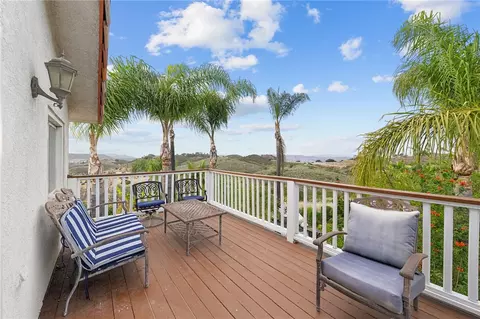 Exterior - 43110 Palamino Cir, Temecula, CA 92590 photo 3 of 17