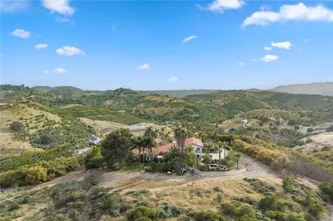 View/Area - 43110 Palamino Cir, Temecula, CA 92590 photo 9 of 11