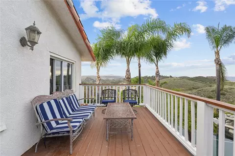 Exterior - 43110 Palamino Cir, Temecula, CA 92590 photo 4 of 17