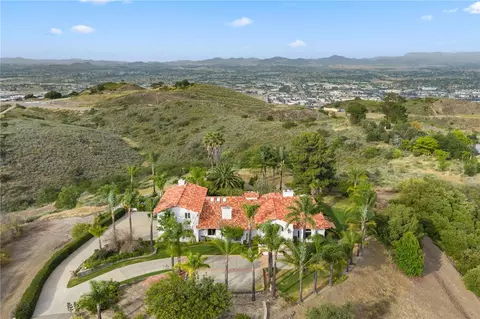 View/Area - 43110 Palamino Cir, Temecula, CA 92590 photo 6 of 11