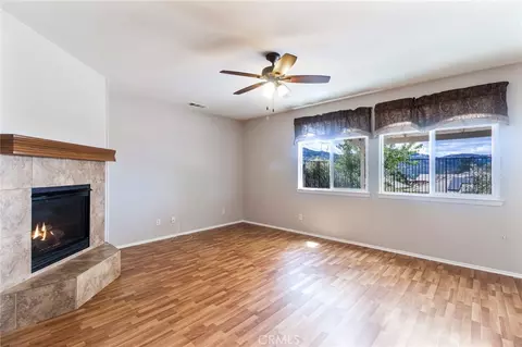 Living - 46321 Sharon, Temecula, CA 92592 photo 5 of 7