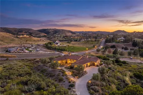 38550 King Ct, Murrieta, CA 92562