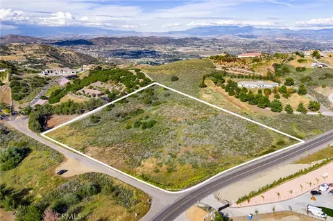 38550 King Ct, Murrieta, CA 92562