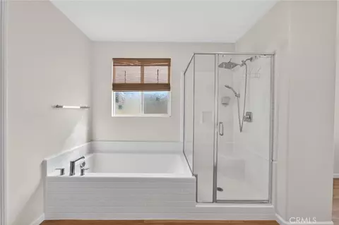 Bath - 1562 Mckimball Rd, Perris, CA 92570 photo 2 of 2