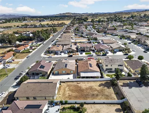 View/Area - 1562 Mckimball Rd, Perris, CA 92570 photo 4 of 7