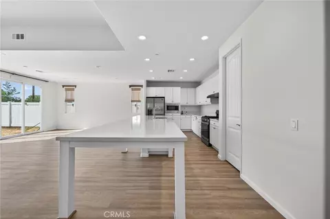 Entry Way - 1562 Mckimball Rd, Perris, CA 92570 photo 3 of 13